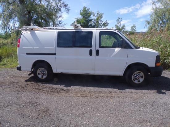 2014 GMC Savanna Cargo Van, 6.0L Vortec Gas Engine, Auto, Ladder Back, NOT