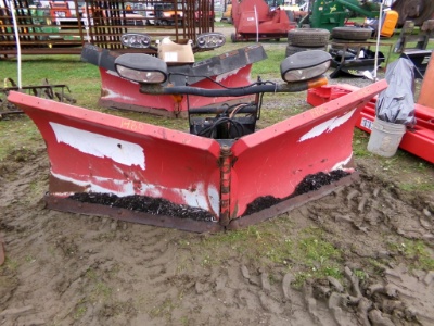 Boss 9' 2'' Power V DXT Snow Plow with Lights, NO MOUNT (5960)