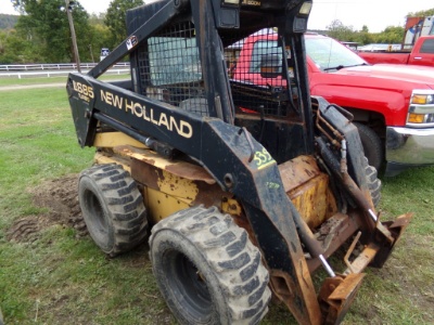 New Holland LX885 Turbo Skid Steer, Standard Hydraulics, NO ATTACHMENT, 175