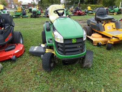 John Deere D140 Riding Mower, 48'' Deck, 22 HP Engine, Runs, Drives, Mows,