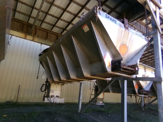 14' Hiway Salt / Sand Spreader ''Spare'',S/N 106368 (BCHA 2026 42)