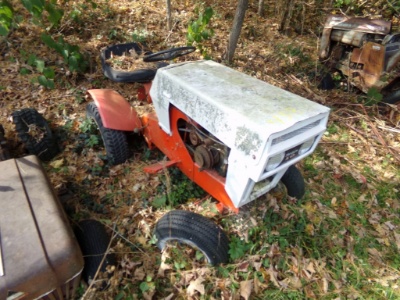 Sears 10 with Engine, Tin is Straight, Engine Turns, NO DECK (Out Back)