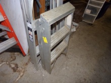 Aluminum 3 Rung Indoor Painters Ladder