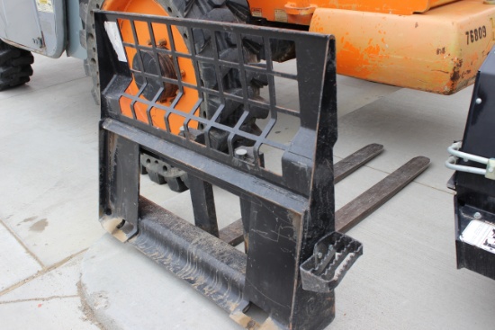 Skidsteer Pallet Forks