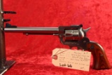 RUGER NEW MODEL SINGLE SIX 00626, CAL. 22 LR/22 WIN. MAG. REVOLVER