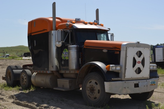 2000 Peterbilt  379 Semi