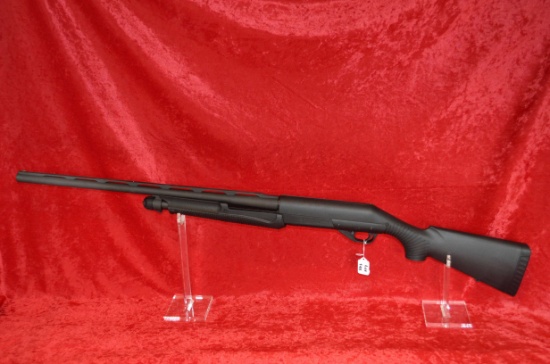 Benelli, 12 ga., pump shotgun