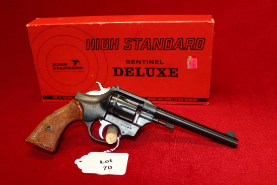 High Standard Sentinel Deluxe, 22LR