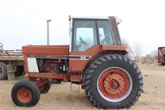 1981 1086 International Tractor