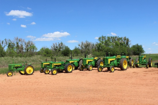 Adams Antique Tractor Aution