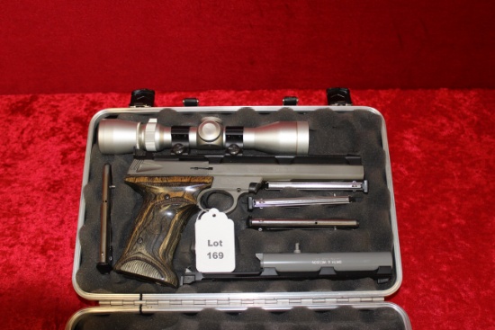 S&W MOD 22S, .22 LR, W. LEUPOLD 2.5X8 SCOPE