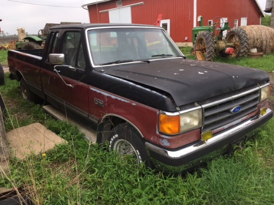 1991 Ford F150 XLT 2WD extended cab pickup