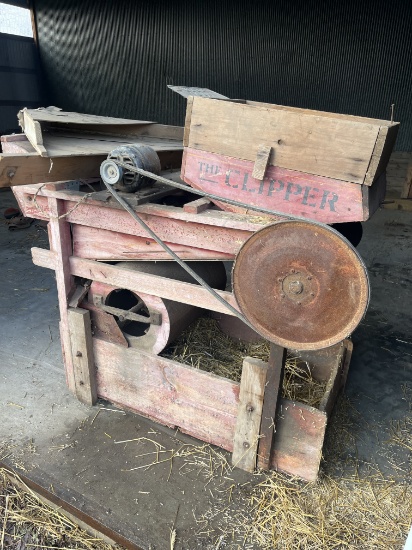 Clipper Fanning Mill