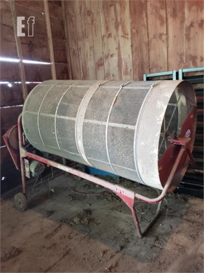 DMC HI-Cap Model 40 Grain Cleaner