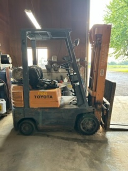 Toyota 5000# Fork Lift