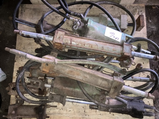 Pallet of Hydraulic Cylinders