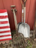 Shovels & Forks Terracotta Pots