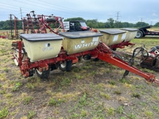 White 543 6-row Planter