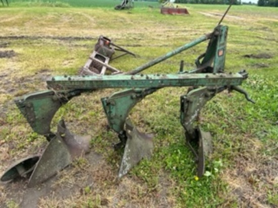 Oliver Plow