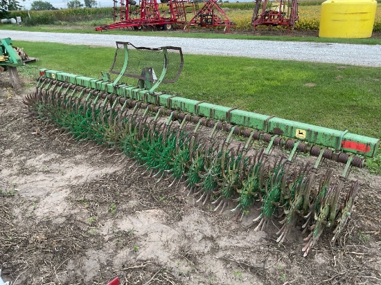 John Deere Rotary Hoe #400