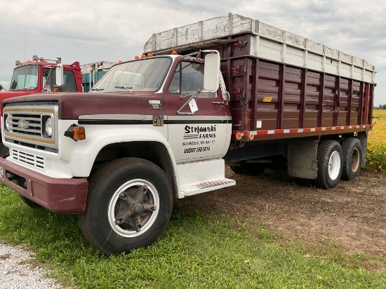 Chevy C-65 Custom Deluxe Grain Truck
