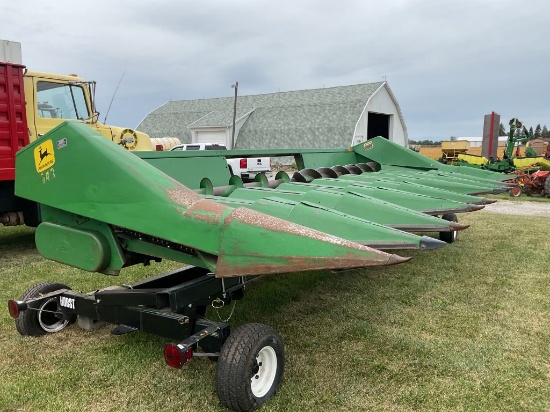 John Deere 893 Corn Head