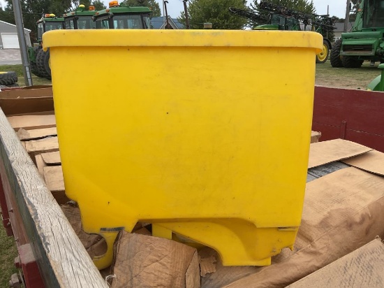 JD 1.5 bu. boxes