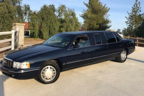 1998 CADILLAC DE VILLE LIMOUSINE