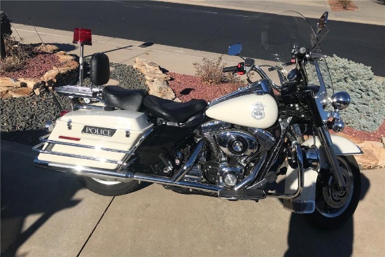 2006 HARLEY-DAVIDSON ROAD KING MOTORCYCLE