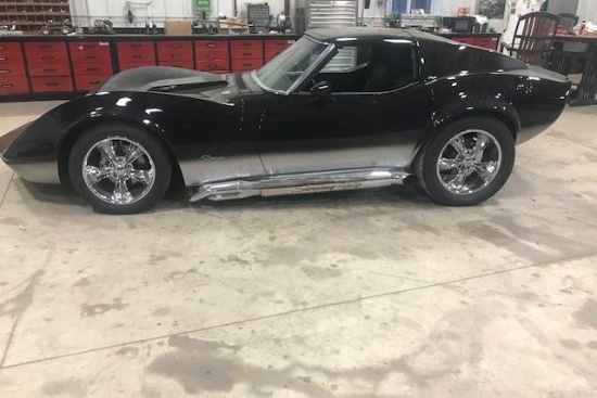 1968 CHEVROLET CORVETTE CUSTOM COUPE