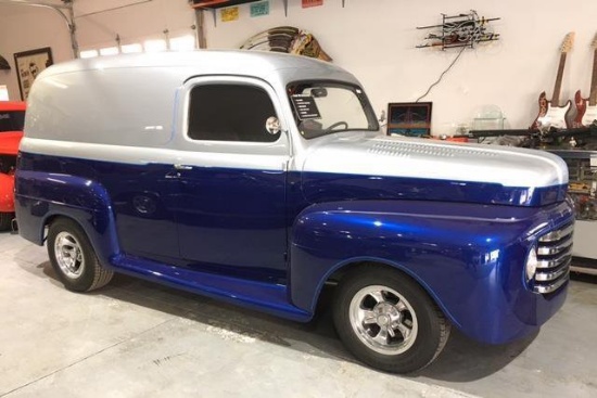 1950 FORD CUSTOM PANEL TRUCK