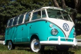 1975 VOLKSWAGEN 23-WINDOW RE-CREATION