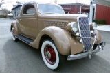 1935 FORD DELUXE