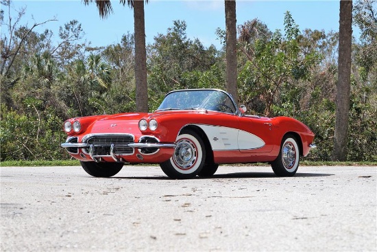 1961 CHEVROLET CORVETTE CONVERTIBLE