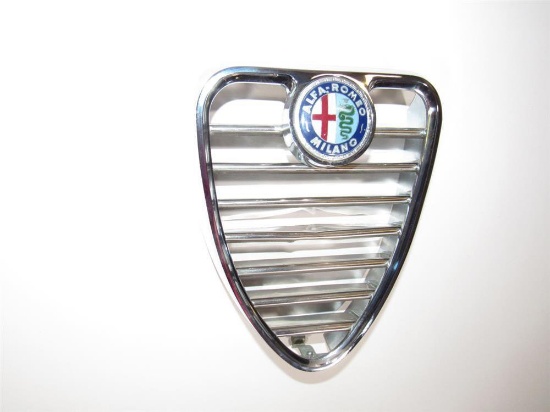 Very cool 1960s Alfa Romeo Berlina Centre Grille with original enameled Alfa Romeo Milano Badge.