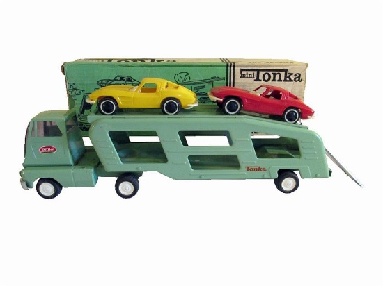 NOS 1963 Tonka Toys auto transporter includes red and yellow 1963 Split-Window Corvettes with origin