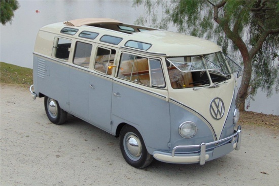 1959 VOLKSWAGEN 19-WINDOW BUS