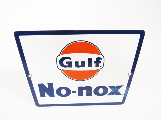 CHOICE CIRCA LATE 1950S-EARLY 60S GULF OIL NO-NOX GASOLINE SINGLE-SIDED PORCELAIN PUMP PLATE SIGN WI
