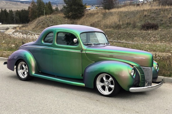 1940 FORD CUSTOM COUPE