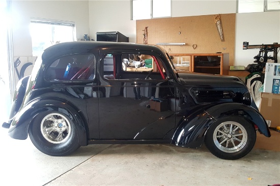 1949 FORD ANGLIA CUSTOM  COUPE