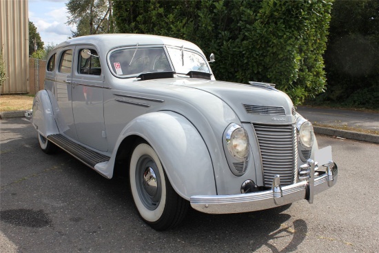 1937 CHRYSLER AIRFLOW IMPERIAL SEDAN