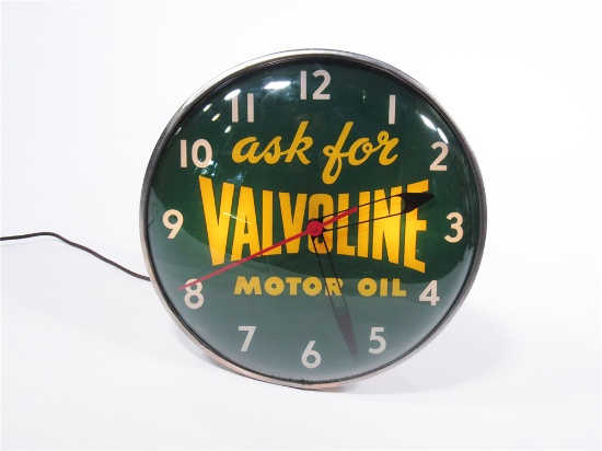 CIRCA LATE 1950S-EARLY 60S VALVOLINE MOTOR OIL LIGHT-UP SERVICE STATION CLOCK