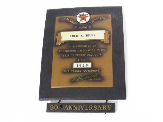 TEXACO OIL 30TH ANNIVERSARY DEALER SERVICE STATION DISPLAY AWARD