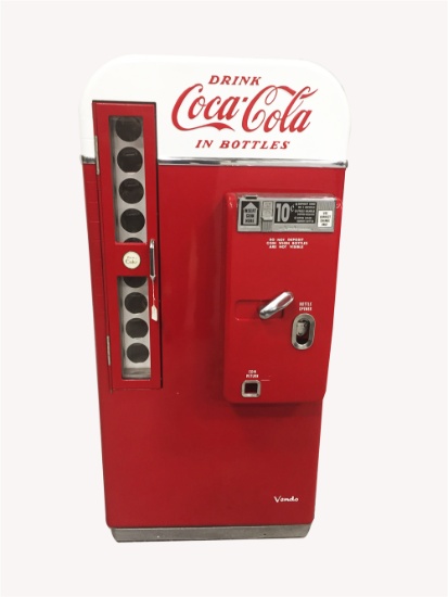 1950S COCA-COLA VENDO 81 COIN-OPERATED SODA MACHINE