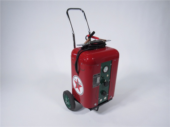 1950S TEXACO OIL SERVICE DEPARTMENT BATTERY CHARGER