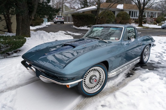 1967 CHEVROLET CORVETTE CUSTOM COUPE