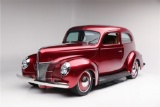 1940 FORD CUSTOM 2-DOOR SEDAN