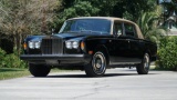 1974 ROLLS-ROYCE SILVER SHADOW SEDAN