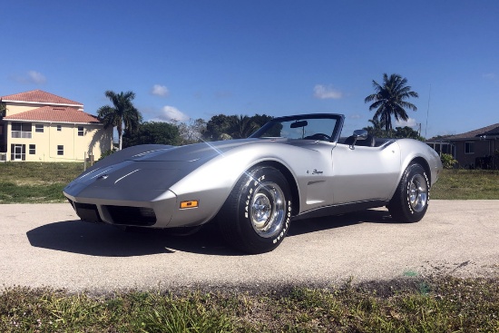 1974 CHEVROLET CORVETTE CONVERTIBLE