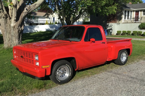 1984 CHEVROLET C10 CUSTOM PICKUP